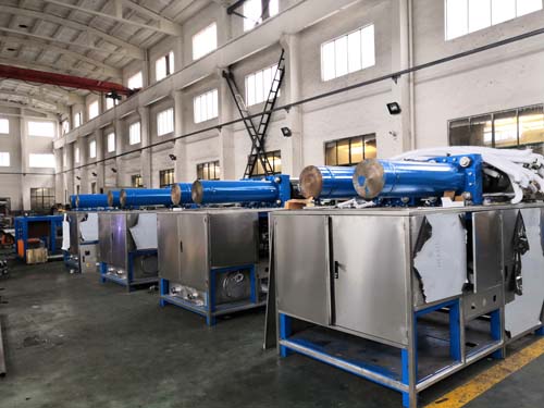 Dry ice machine manufacturer